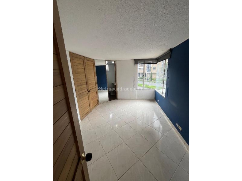 VENDO APTO CEDRITOS — foto 4