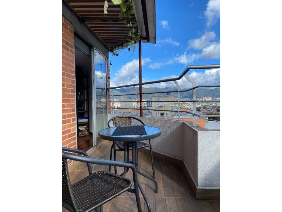VENDO APTO PONTEVEDRA