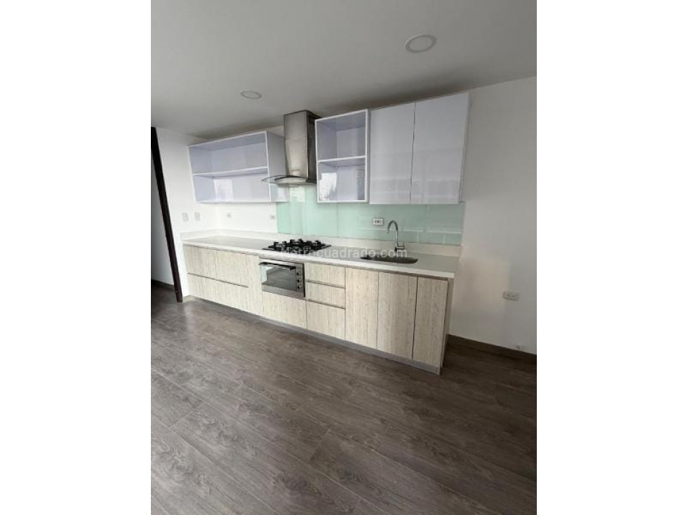 VENDO APTO CASTELLANA — foto 2
