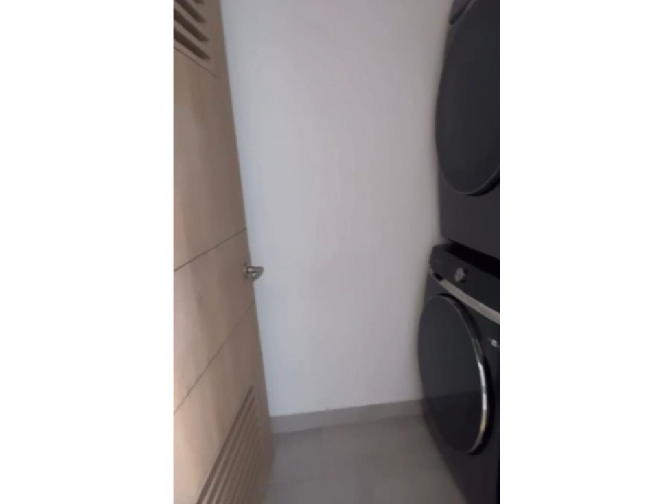 VENDO APTO LA FELICIDAD — foto 4