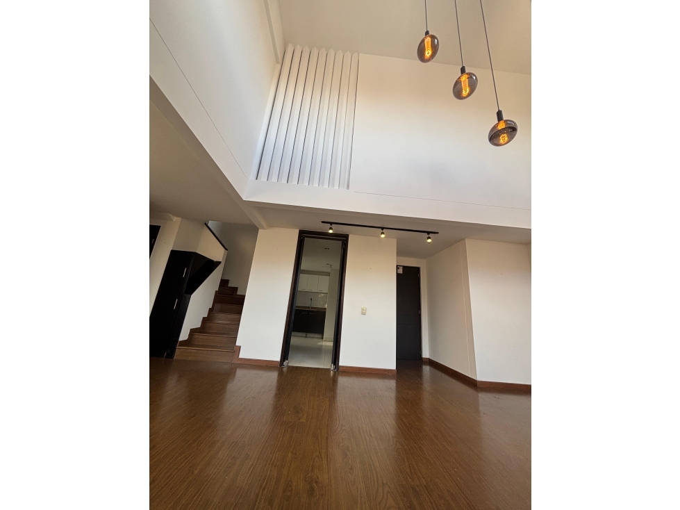 VENDO APTO DUPLEX LISBOA — foto 6