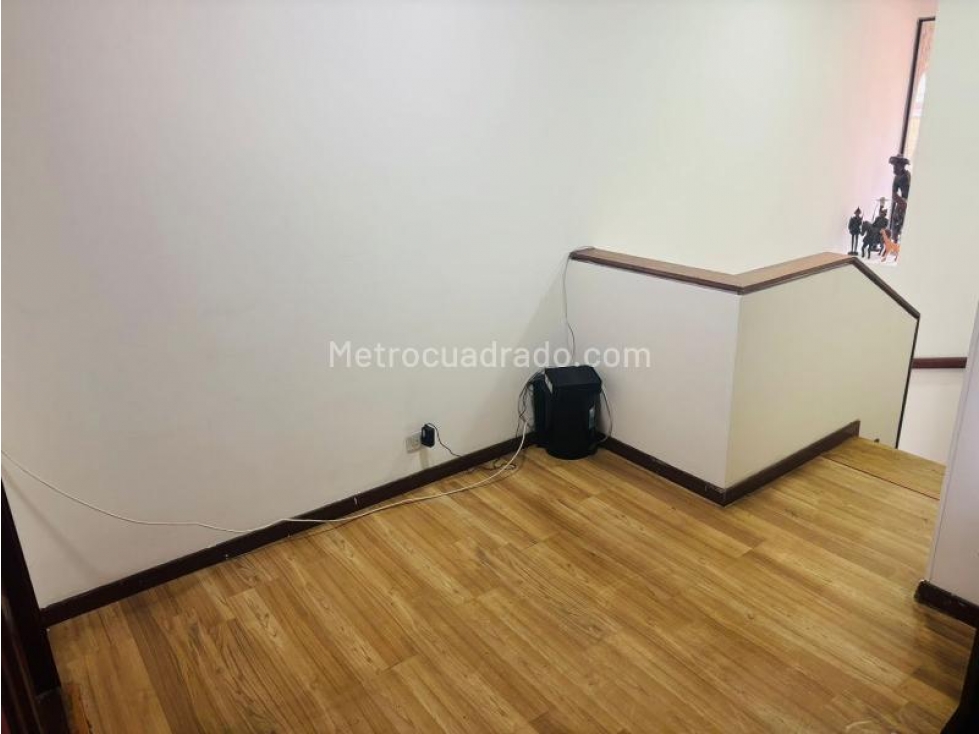 VENDO APTO DUPLEX SALITRE — foto 5