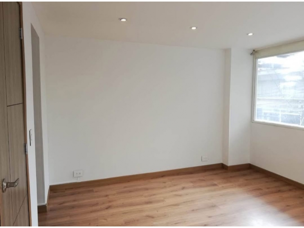 VENDO APTO CHAPINERO ALTO — foto 4