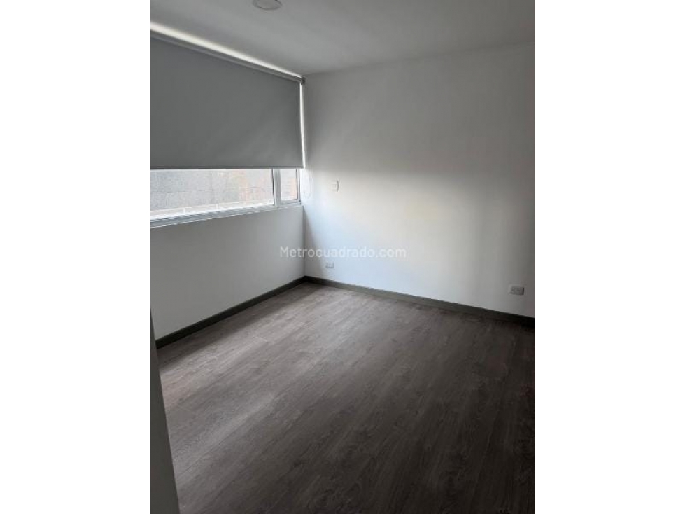 VENDO APTO CASTELLANA — foto 4