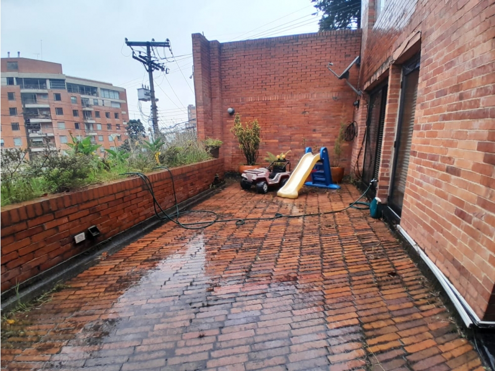 VENDO APTO EL REFUGIO
