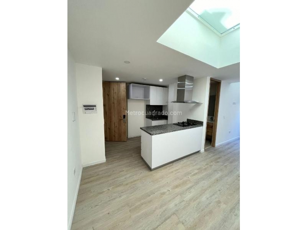 VENDO DUPLEX APARTAMENTO PUENTE LARGO — foto 3