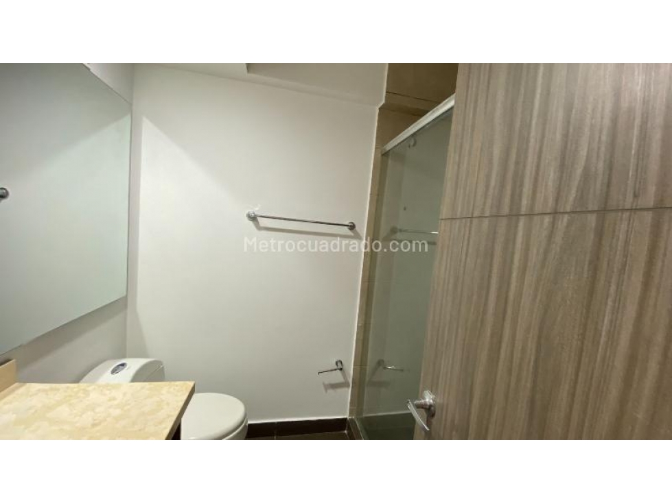 VENDO APTO DUPLEX CENTRO INTERNACIONAL — foto 4
