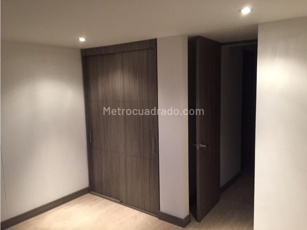 VENDO APTO DUPLEX CENTRO INTERNACIONAL — foto 5