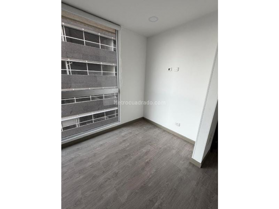 VENDO APTO CASTELLANA — foto 3
