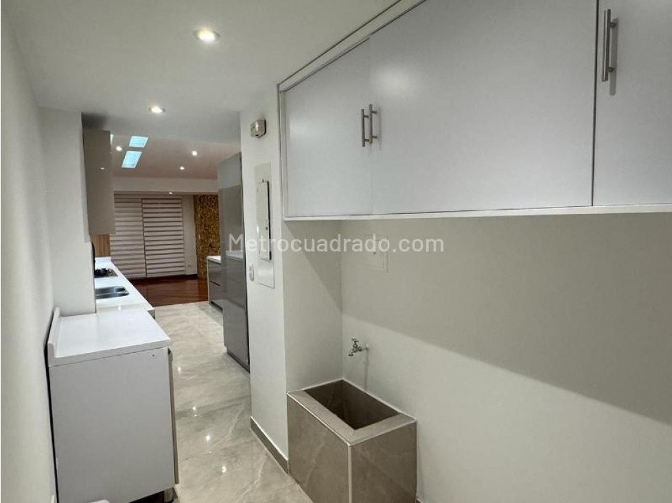 VENTA APTO DUPLEX PUENTE LARGO — foto 3