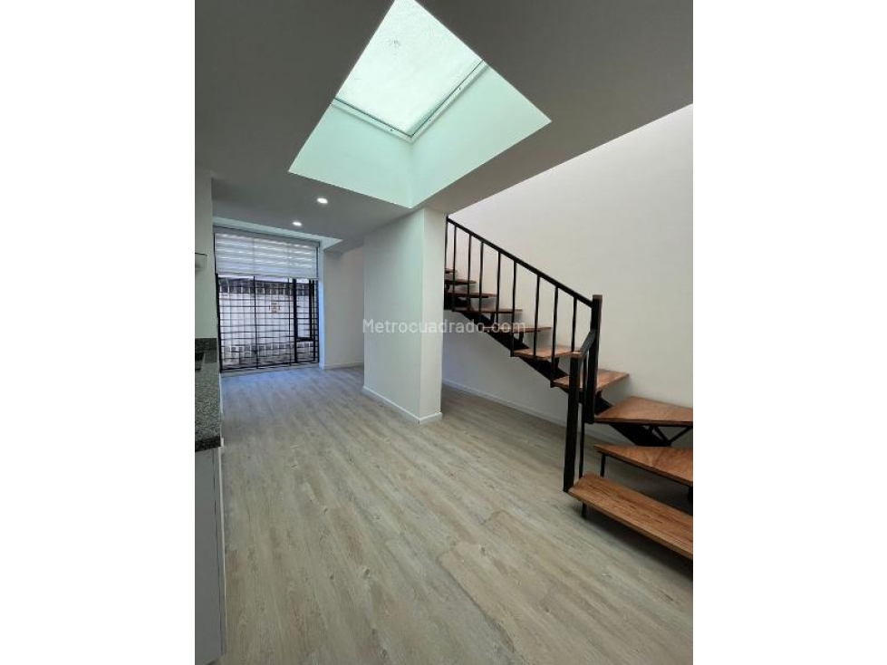 VENDO DUPLEX APARTAMENTO PUENTE LARGO