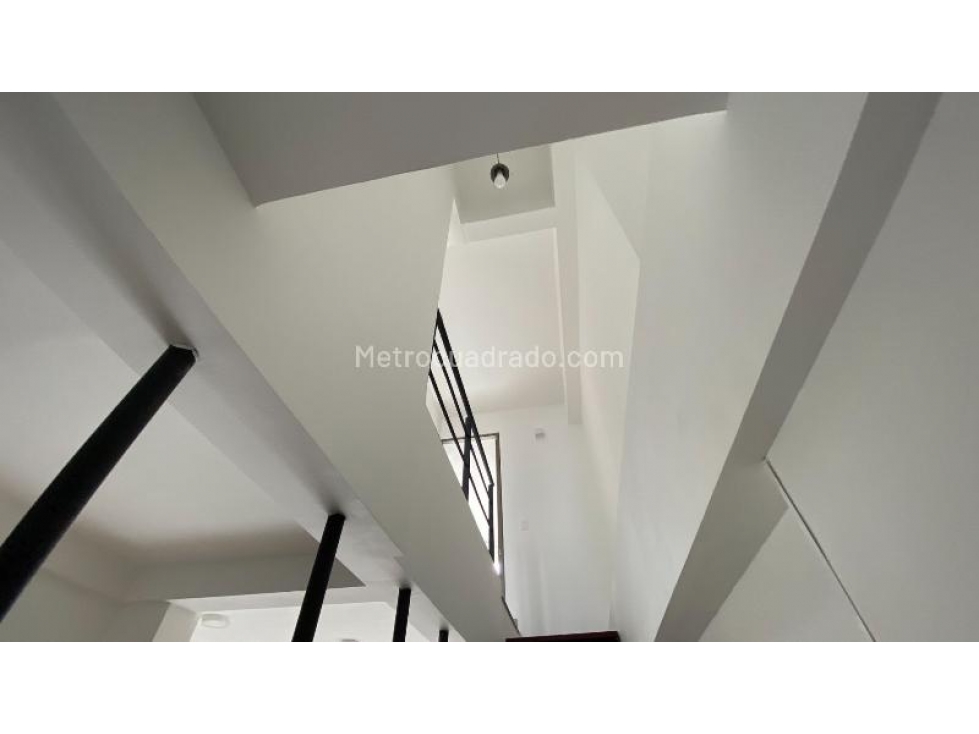 VENDO APTO DUPLEX CENTRO INTERNACIONAL — foto 6