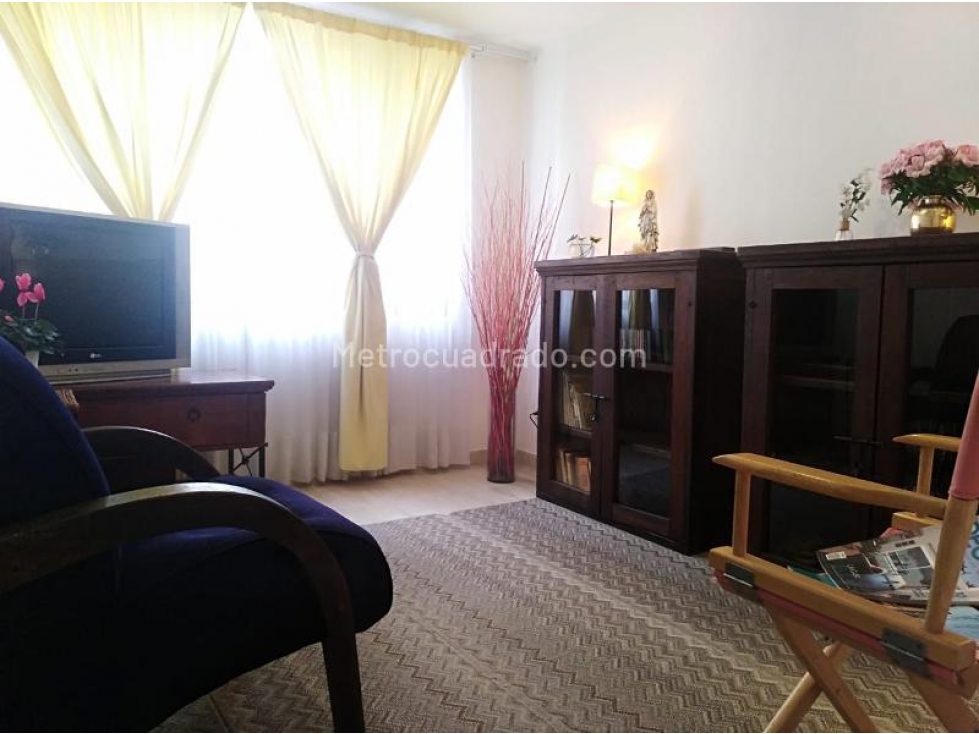 VENDO CASA ALTA BLANCA CLL 160 CON 8 — foto 3