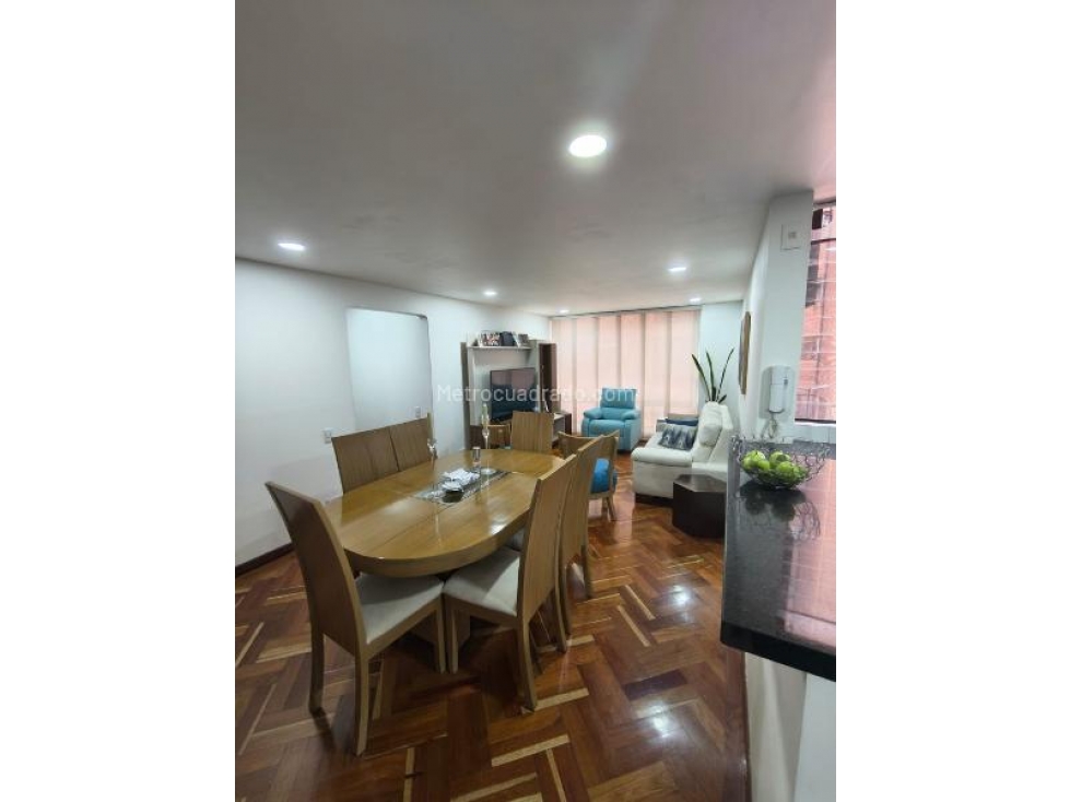 VENDO APTO PONTEVEDRA