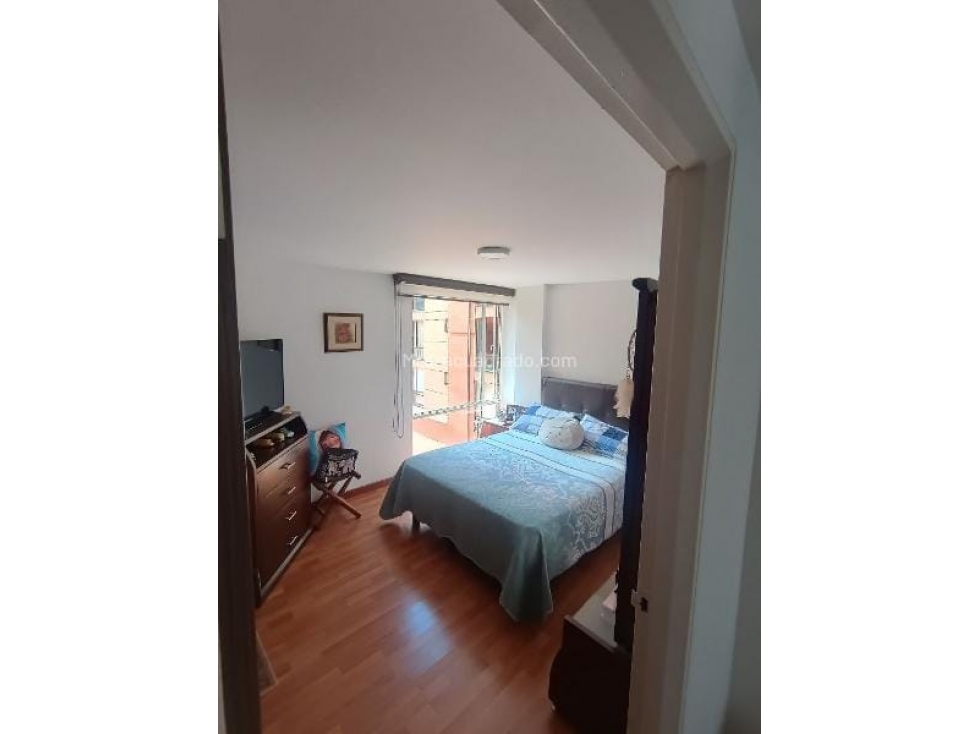 VENDO APTO CEDRITOS CAOBOS — foto 6