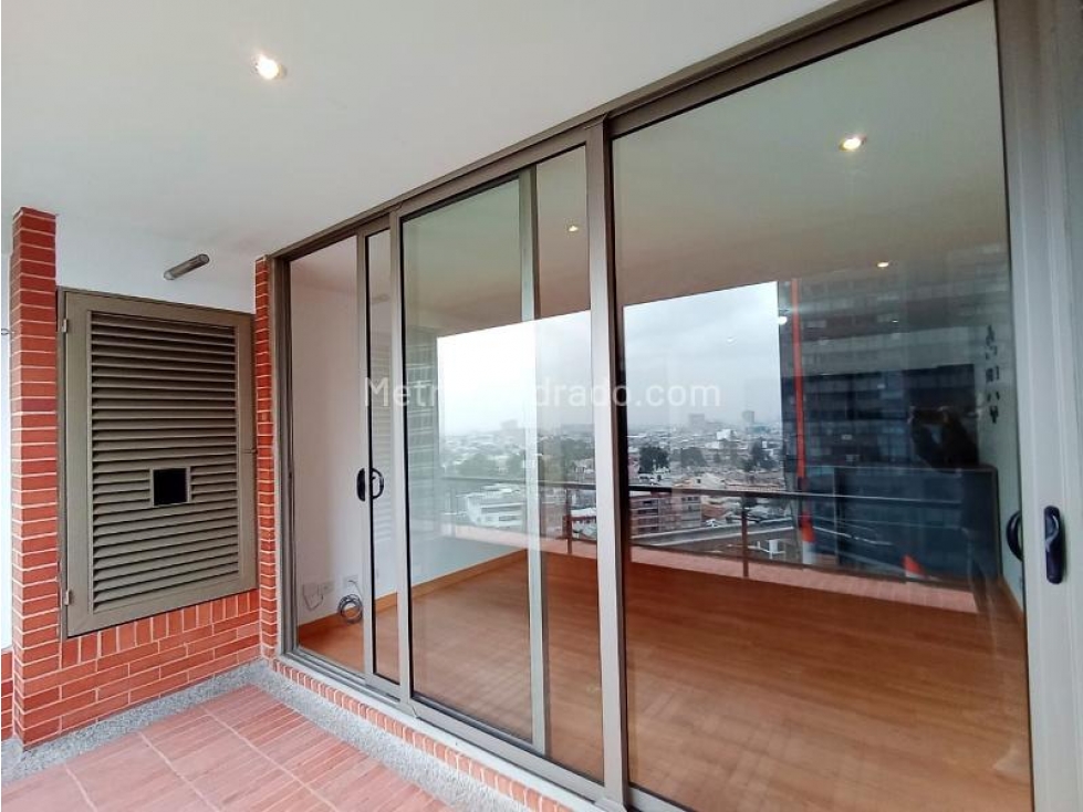 VENDO APTO PARQUE BAVARIA — foto 2