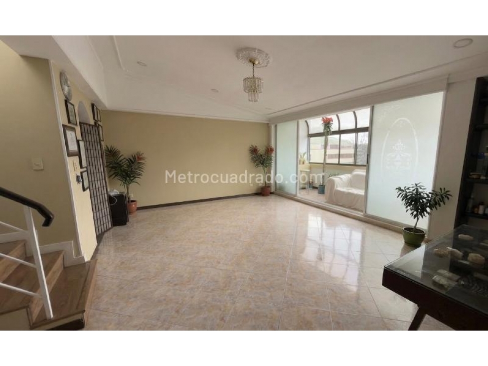 VENDO APTO NICOLAS DE FEDERMAN DUPLEX PH — foto 3