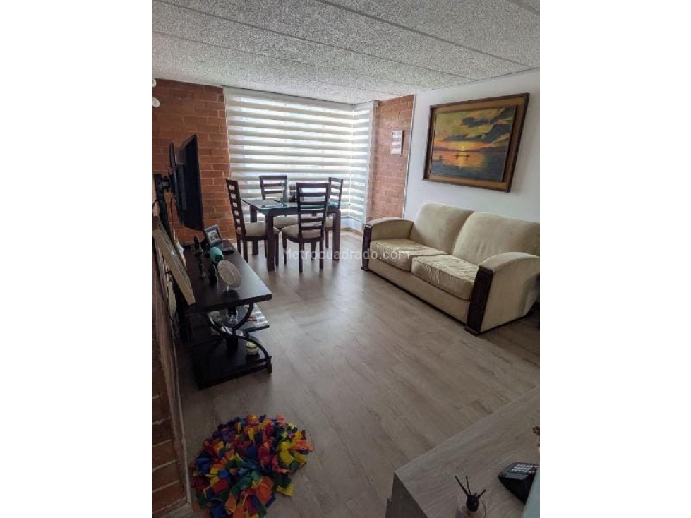 VENDO APTO BRITALIA - CALLE 170