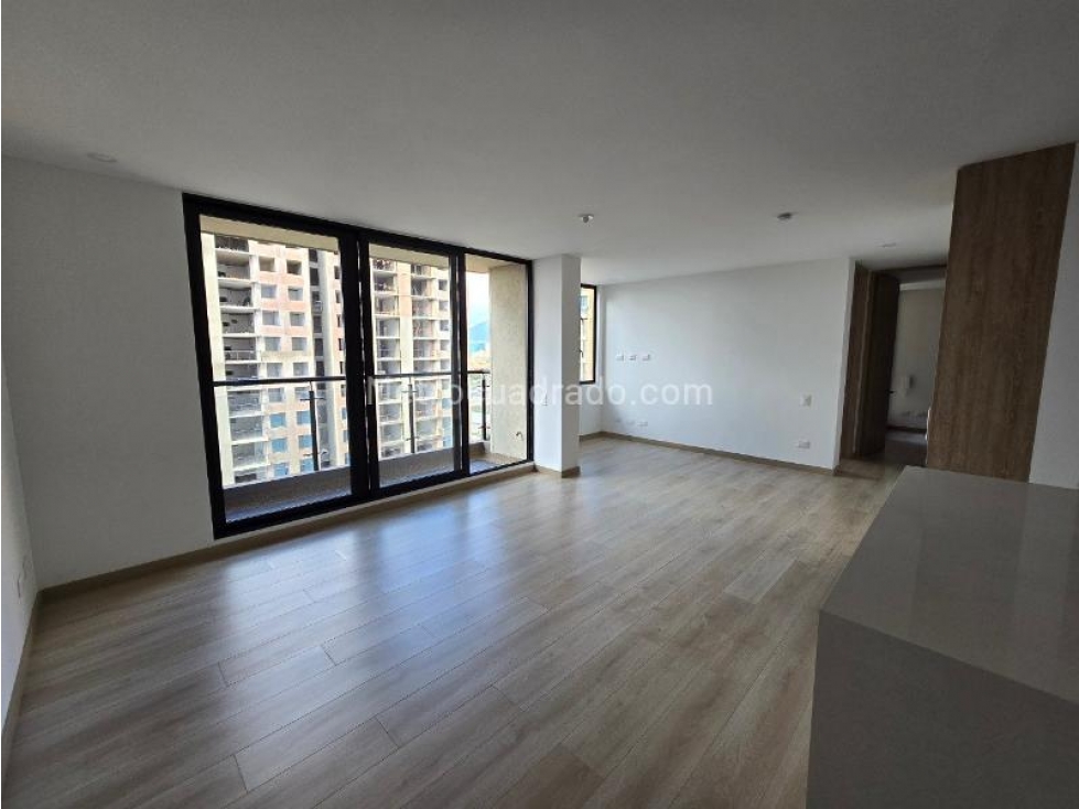 VENDO APTO SALITRE MONTEVIDEO