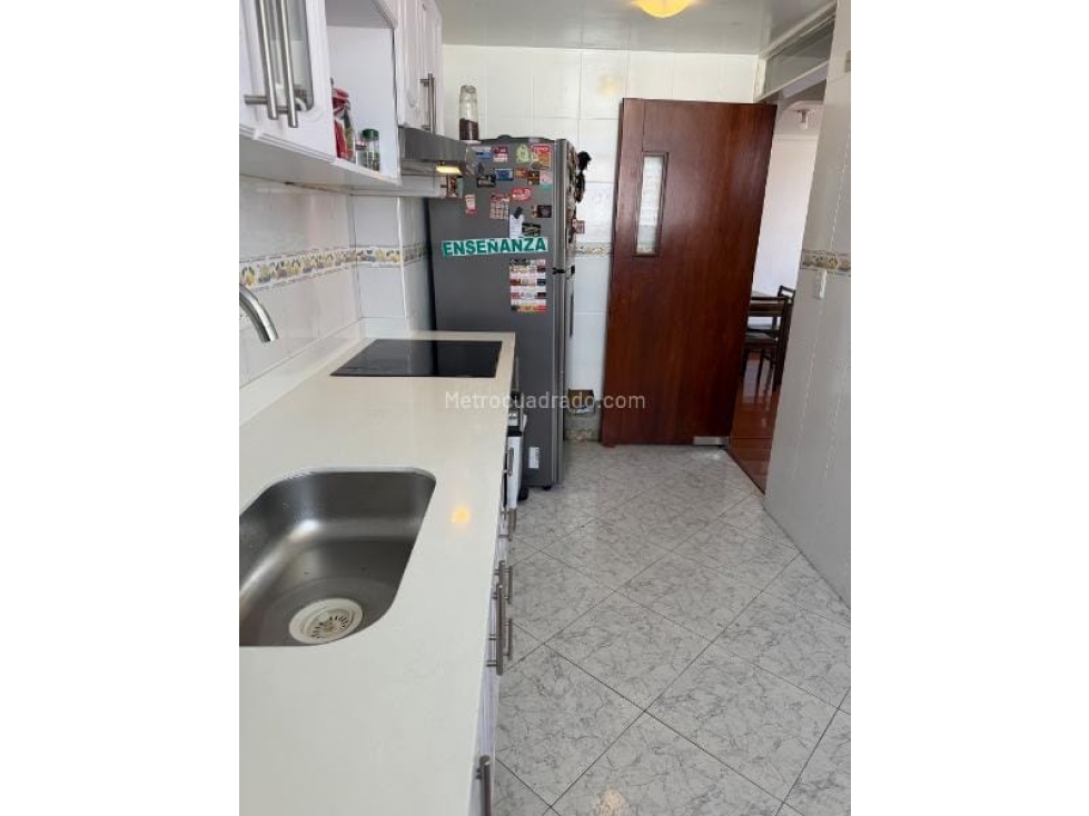 VENDO APTO CEDRITOS DUPLEX — foto 4
