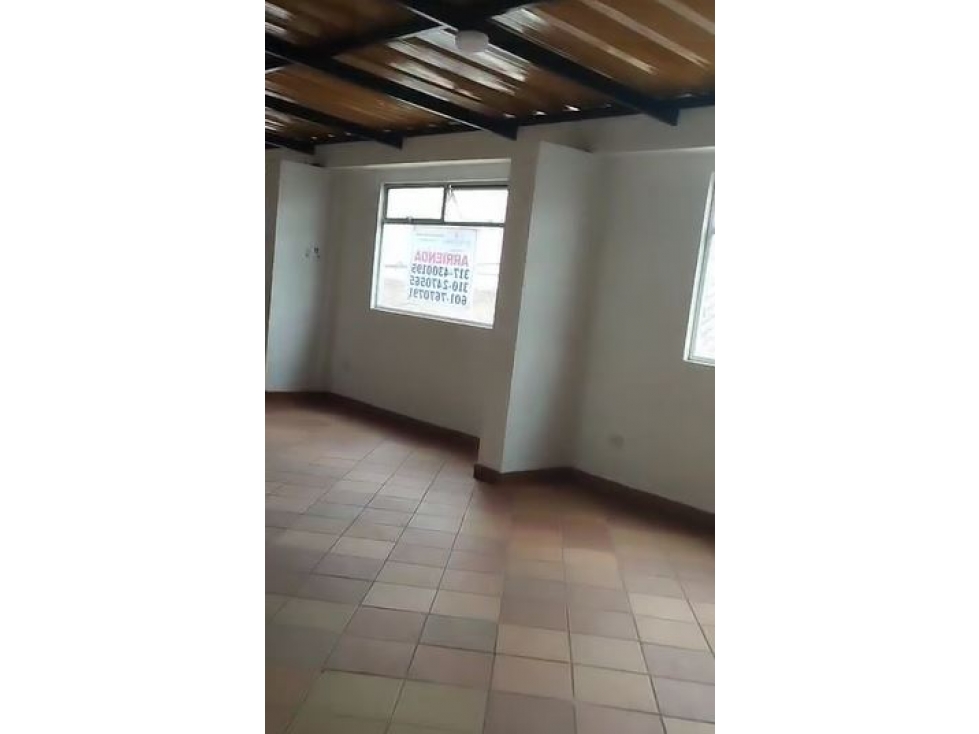 SE ARRIENDA LOCAL EN FUNZA - 5