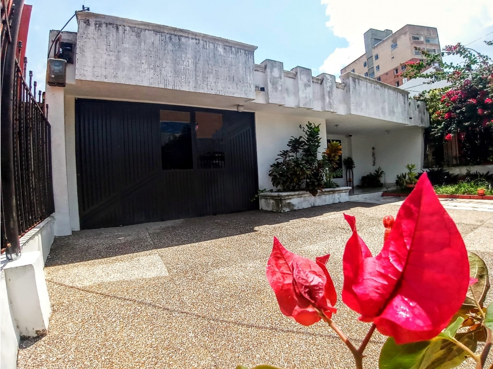 CASA para la VENTA ubicada en los ALPES.