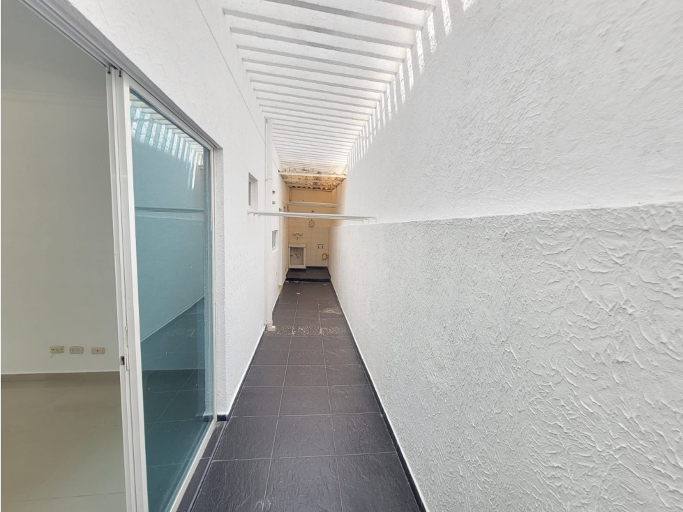 Venta de Casa. Ciudad jardín. Barranquilla. — foto 3