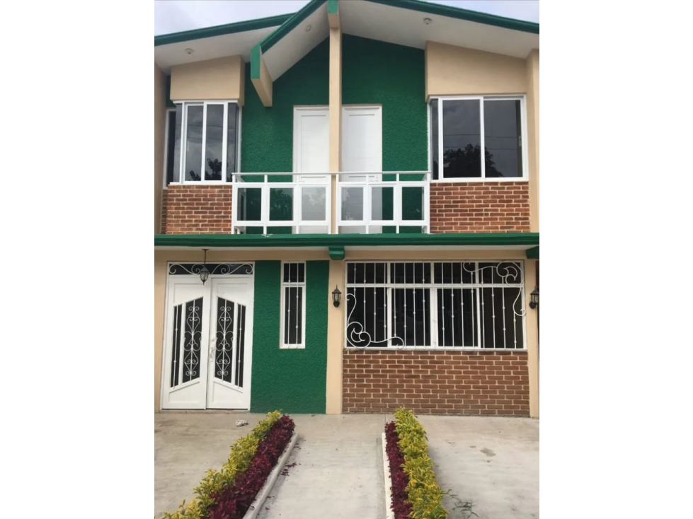 Bonita Casa en el Centro de Villa Guerrero.