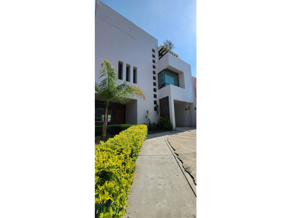 Agradable y Bonita Casa en Residencial Ixtapan. - 5