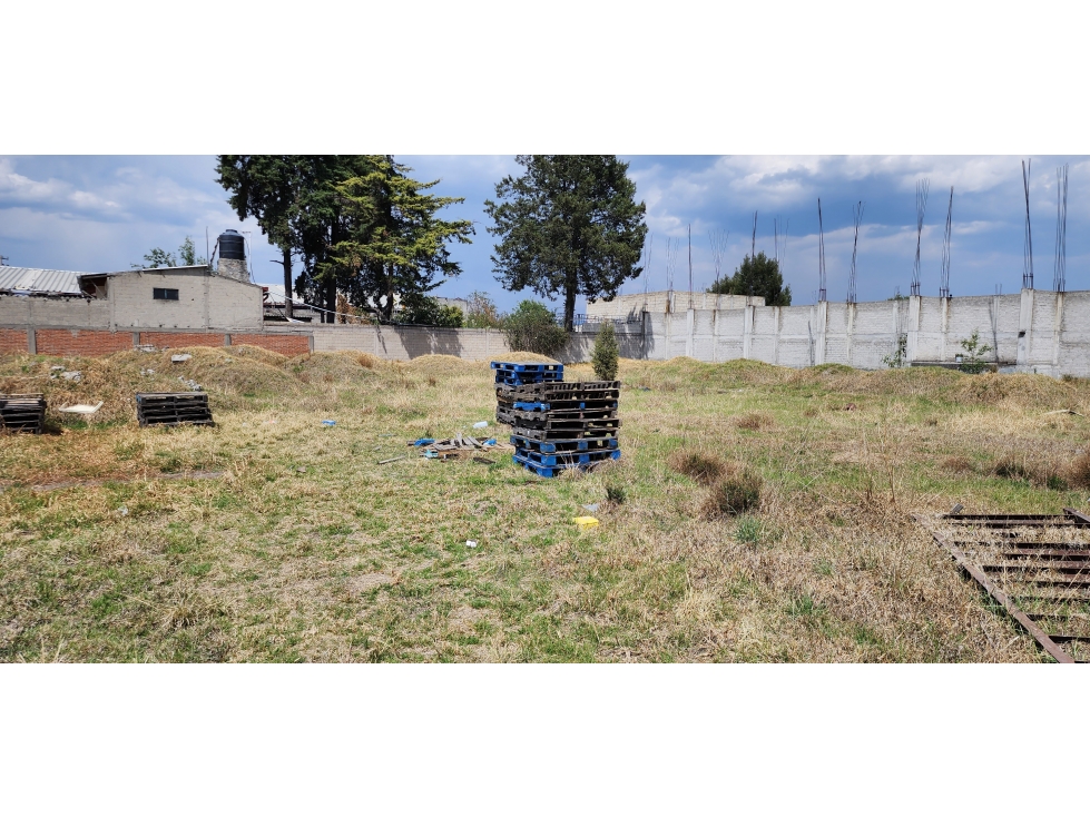 Terreno en Venta a un Costado de la Central de Abastos de Toluca - 5