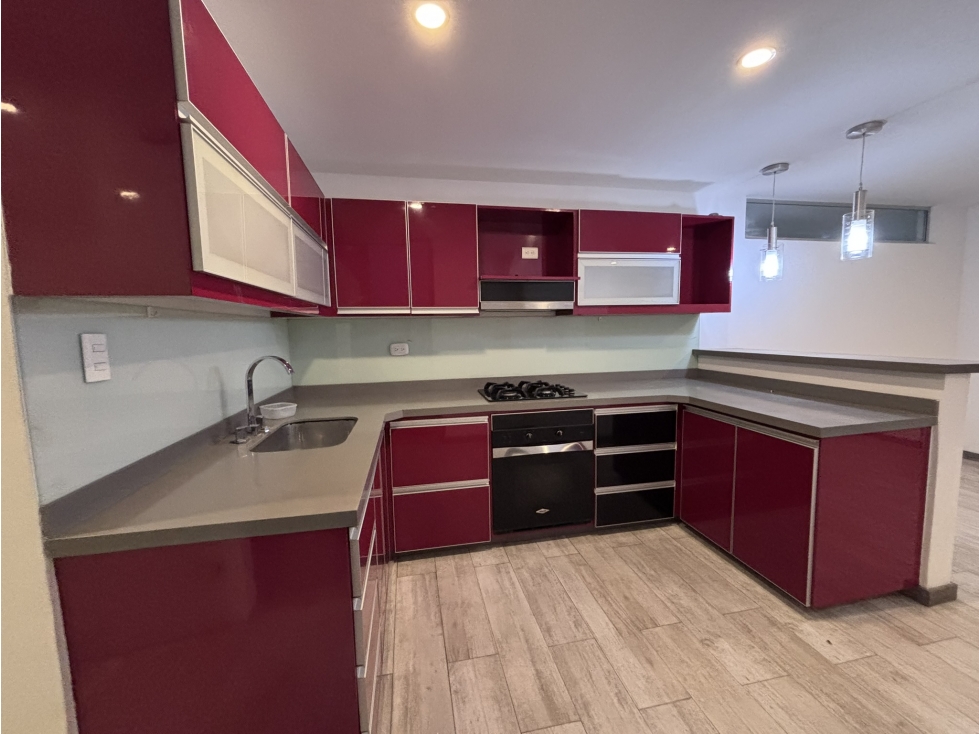 Vende apartamento 2 alcobas Guayacanes, Manizales Caldas