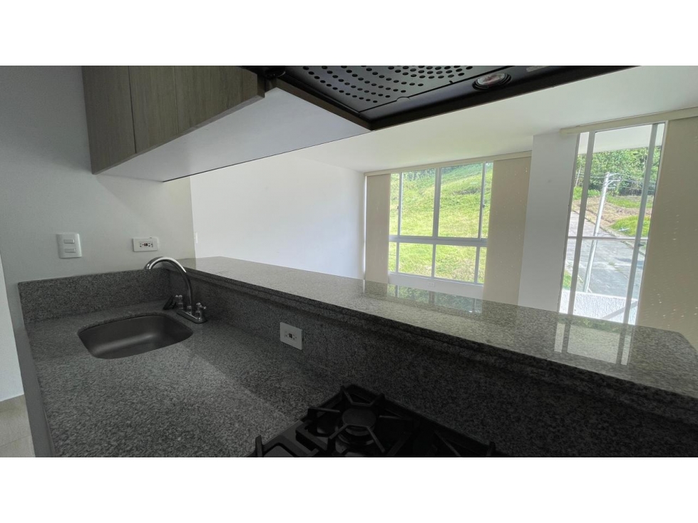 Arrienda Apartamento 3 alcobas Conjunto Cerrado Alta Suiza Manizales — foto 3