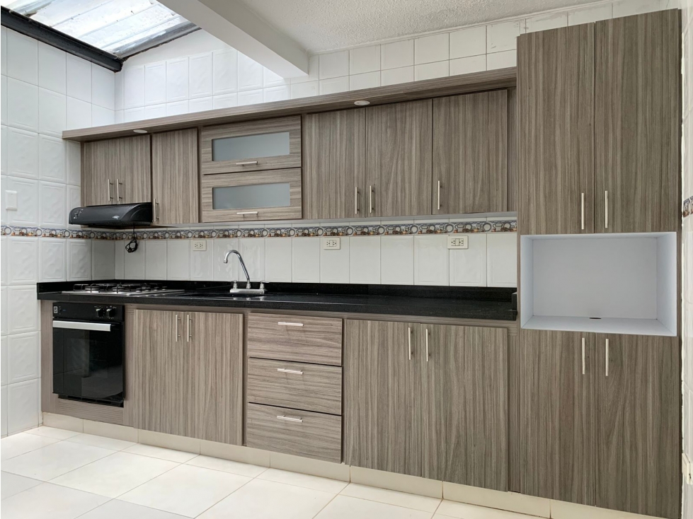 VENDE CASA EN SAN MARCEL, MANIZALES CALDAS