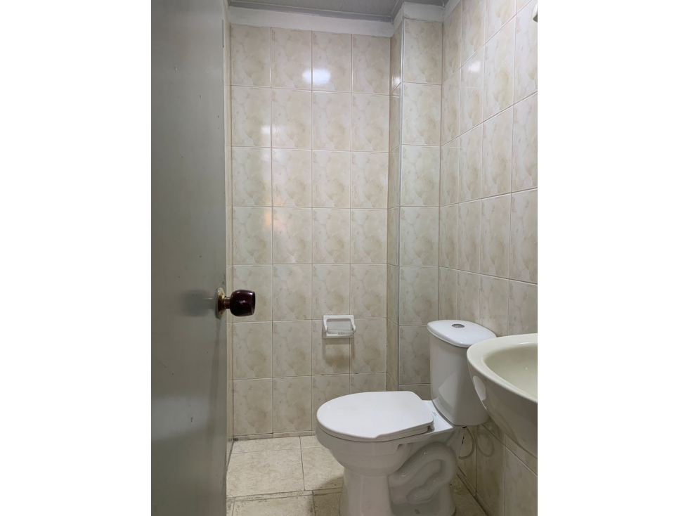 ARRIENDO LOCAL EN EL CENTRO, MANIZALES CALDAS — foto 4