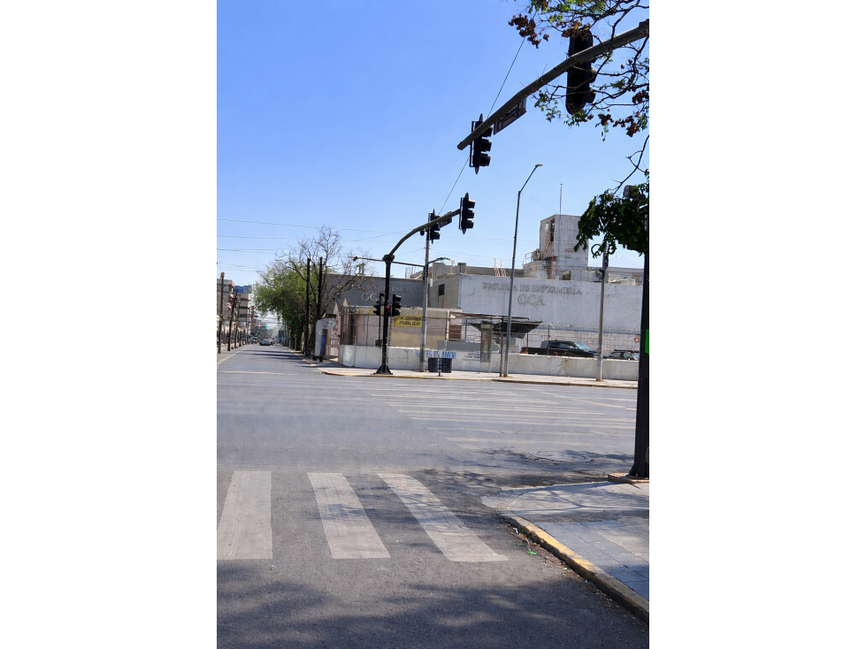 Venta de Edificio Comercial en Centro - 1