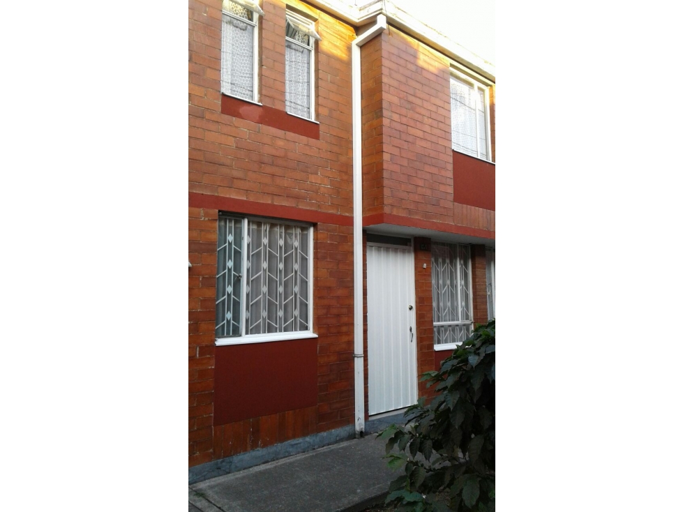 Casa en venta en Quintas de la Pradera, Zona Franca Fontibón Bogotá — foto 2