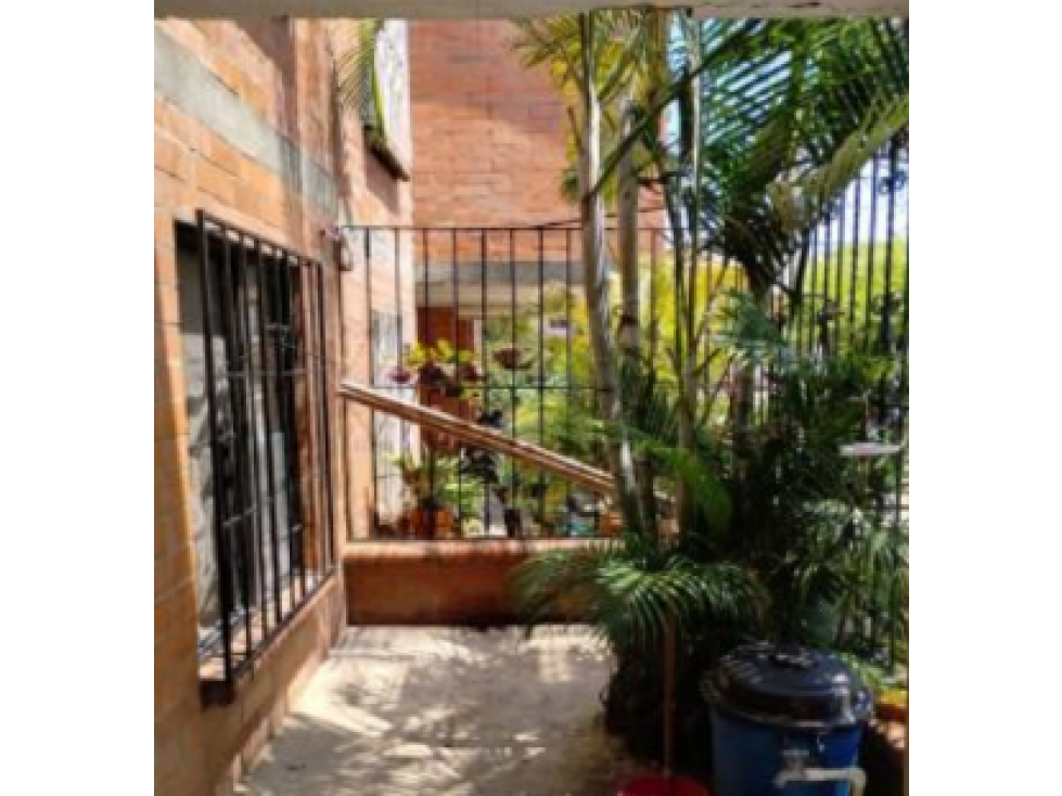 Urbanización Siglo XX, vendo casa independiente de 2 pisos, Jamundi — foto 4