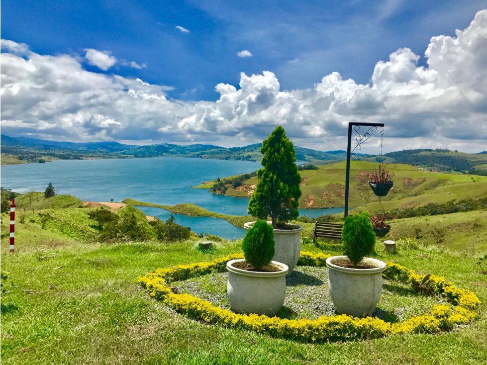 Vendo lote en Parcelación con borde sobre el Lago Calima Valle - 2