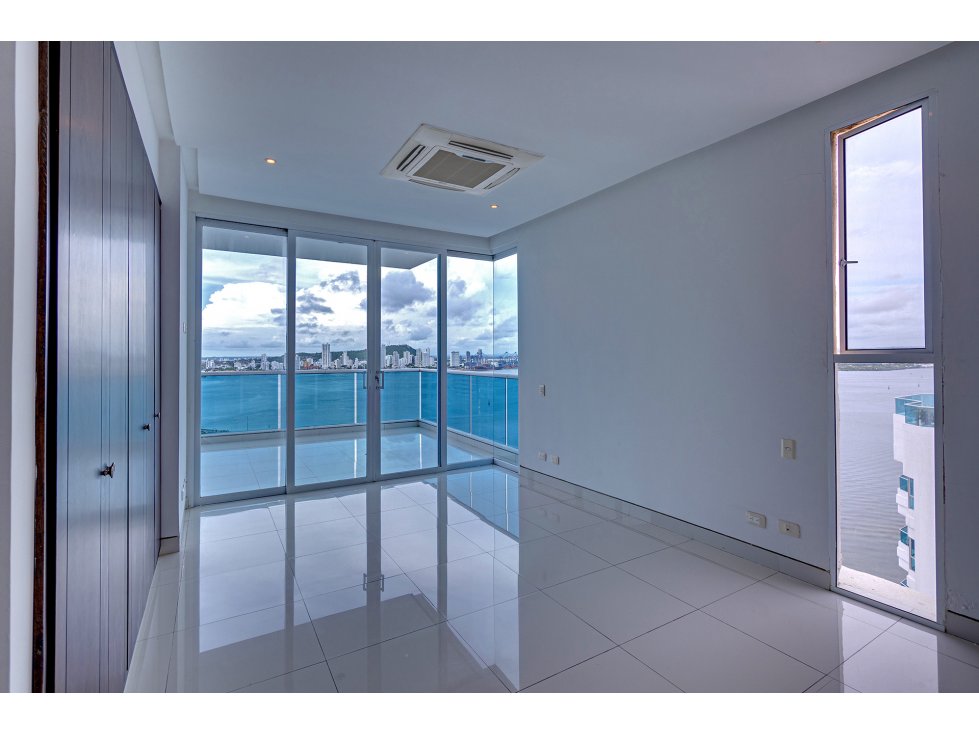 VENTA APARTAMENTO EN CASTILLOGRANDE FRENTE A LA BAHIA — foto 4
