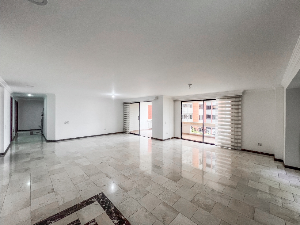 Apartamento en venta en Edificio Kilmes - Centenario