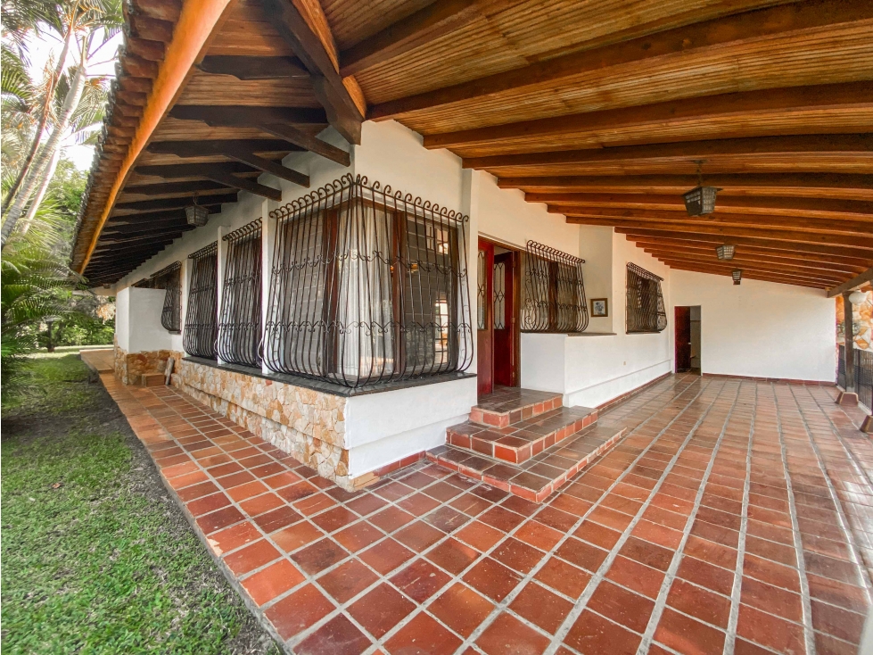 Vendo Casa en Ciudad Jardin, Cali, Valle del Cauca
