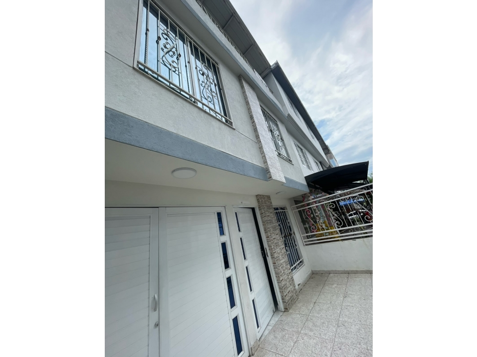 Gran oportunidad para quien sabe invertir - casa en venta zona sur — foto 3