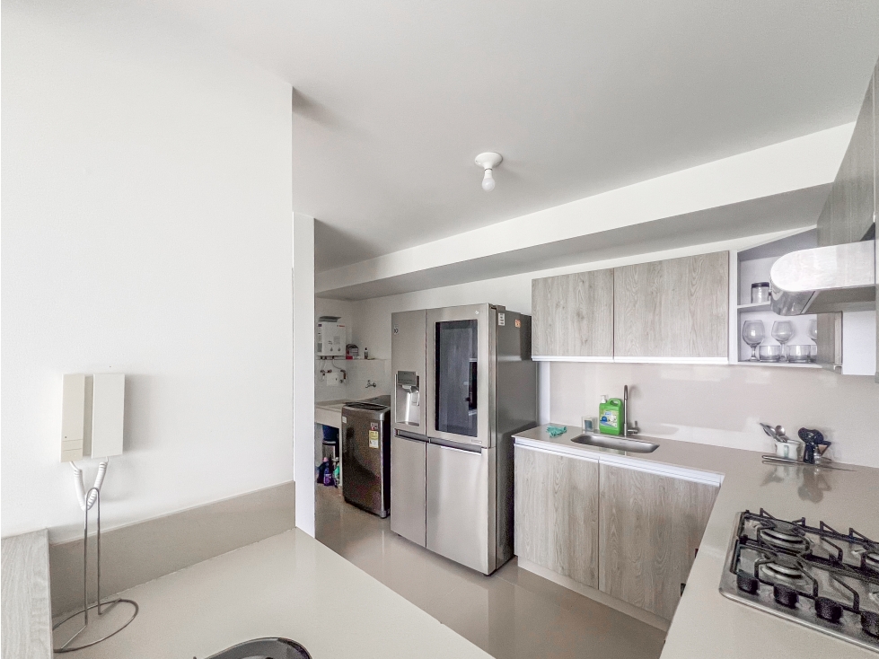 Apartamento en venta en Alfaguara Mira Lagos