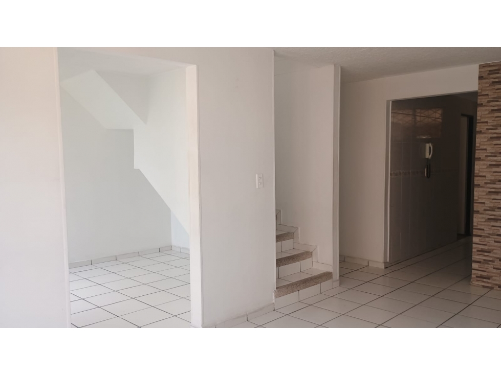 VENDEMOS APARTAMENTO DUPLEX - ALTOS DE FONTANA — foto 3