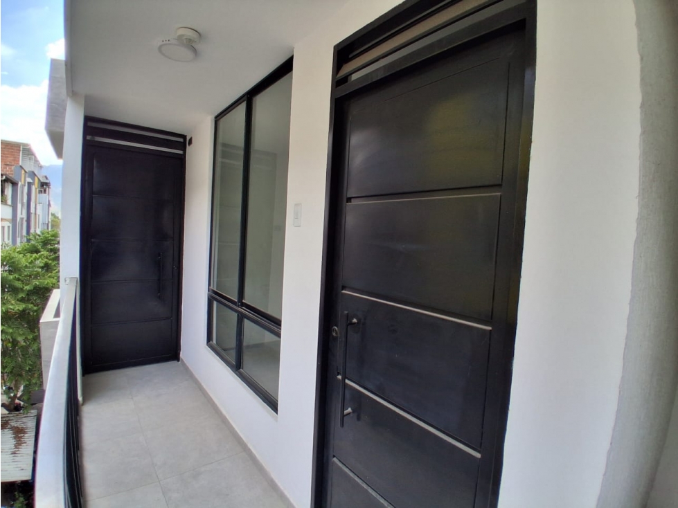 VENDEMOS APARTAMENTO 4 PISO - PUERTO MADERO- GIRON