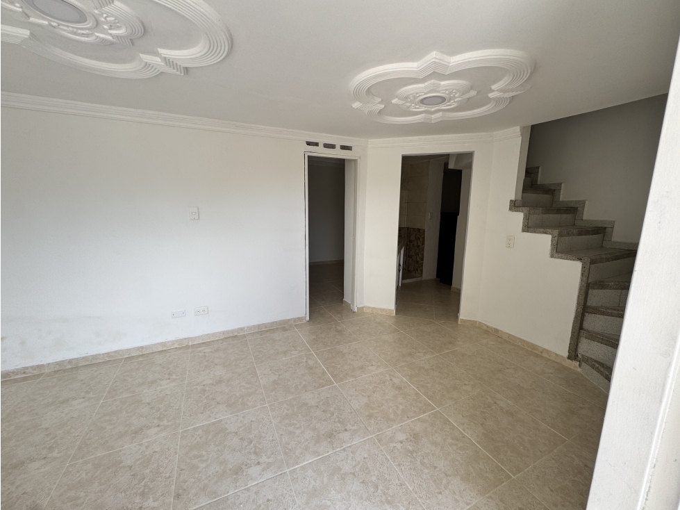 VENDEMOS CASA EN SAN BERNARDO / FLORIDABLANCA - 4