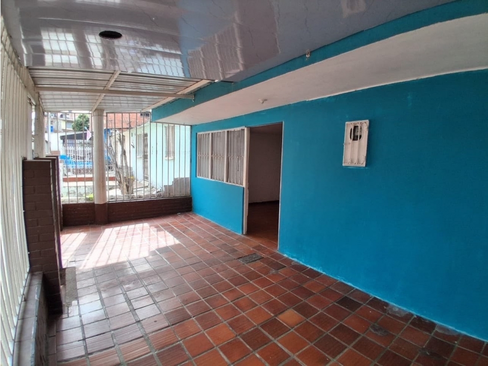 VENDEMOS CASA - RIO PRADO / GIRON — foto 3