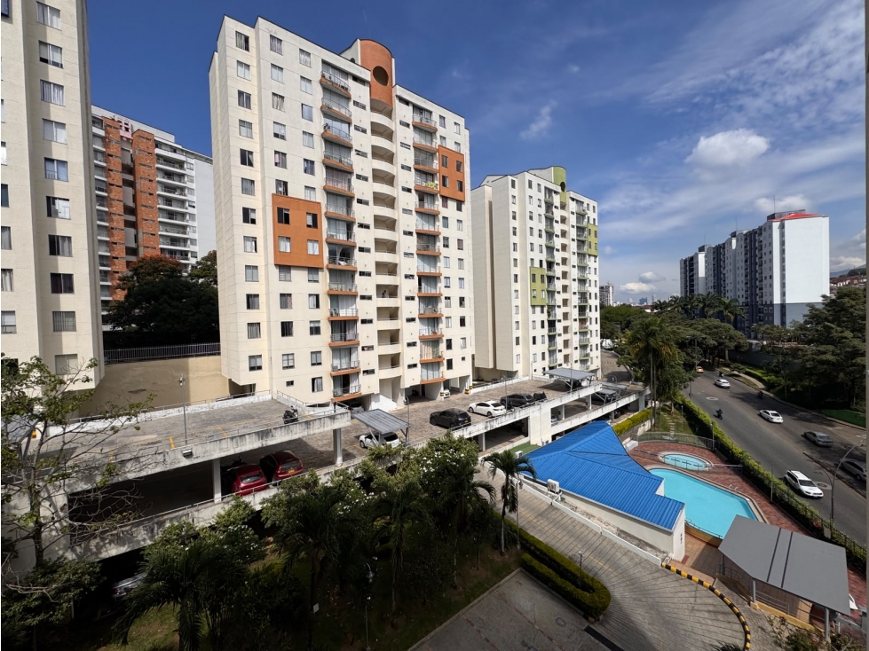 SE ARRIENDA APARTAMENTO / BALCONES DE LA COLINA - 1