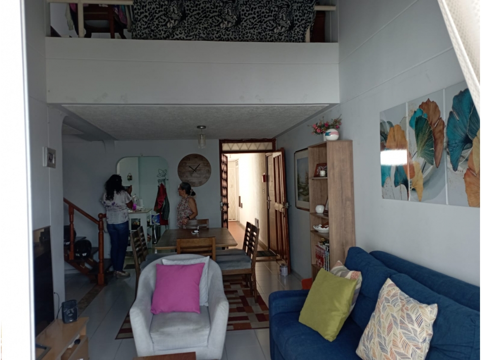 VENDO APARTAMENTO SAN ALONSO DUPLEX