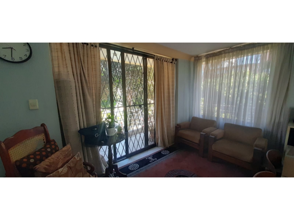 VENDEMOS CASA DE 3 PISOS - PROVENZA - 1